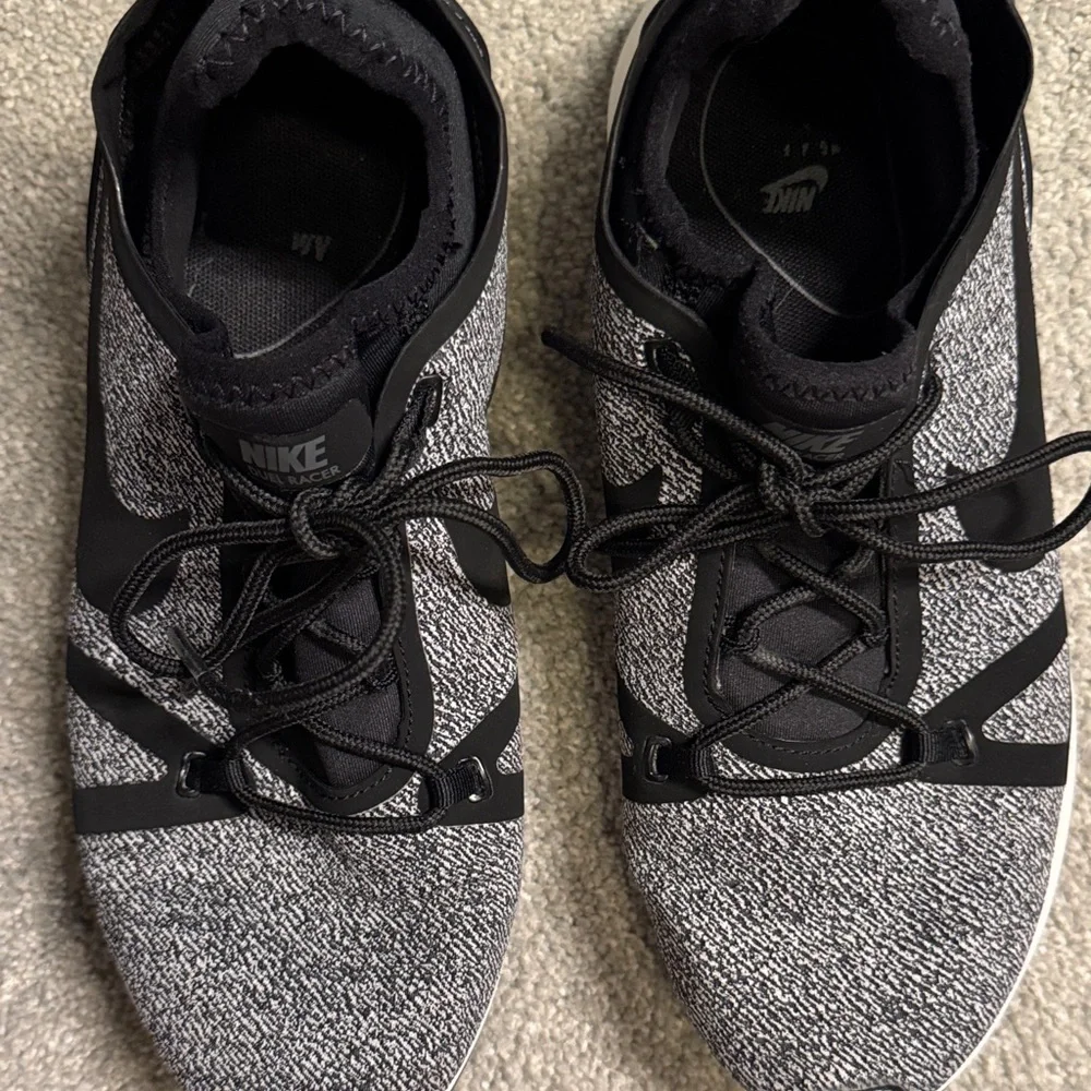 Nike Black and White Running Shoes